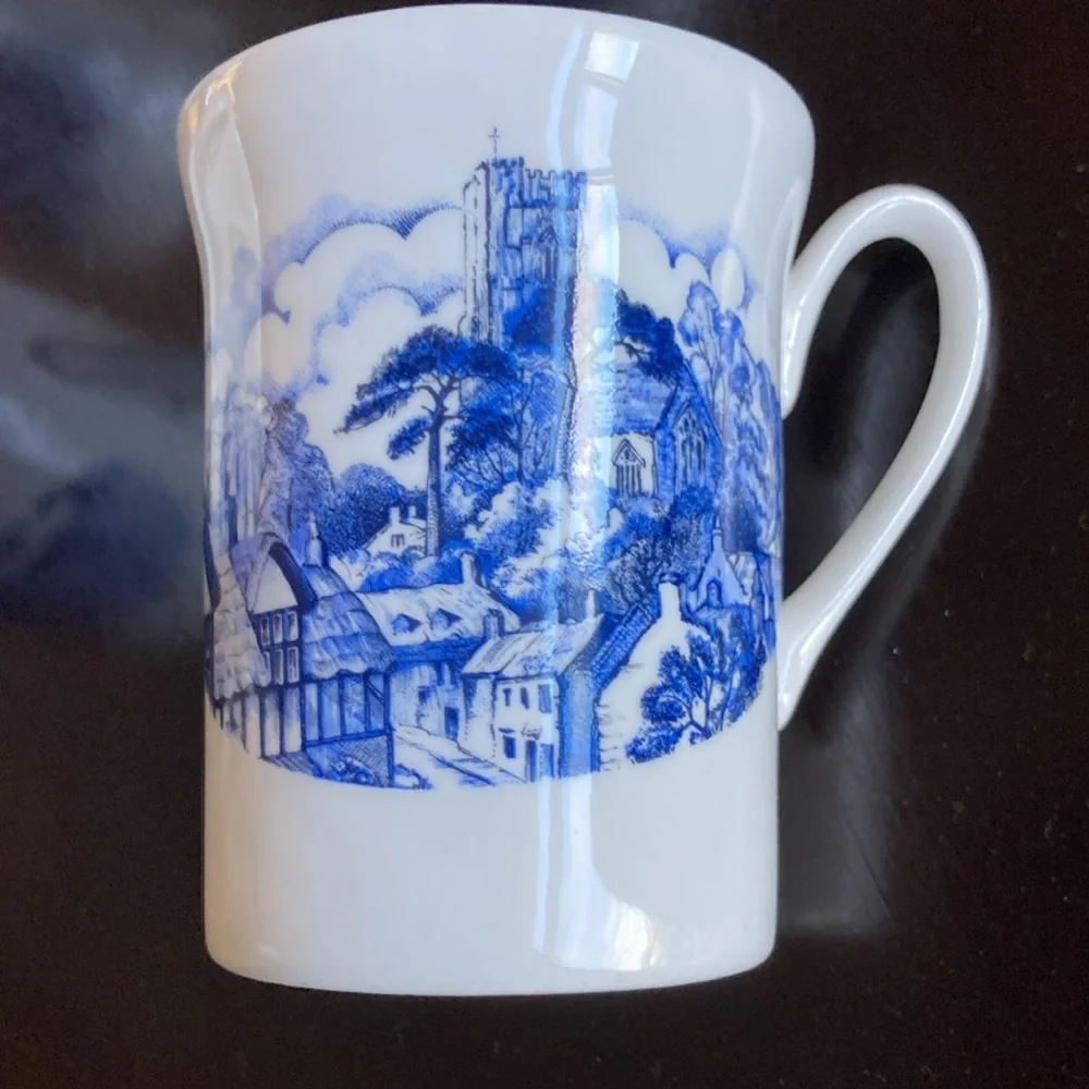 4 Windsor Bone China Coffee/Tea Mugs - Picture 3 of 7